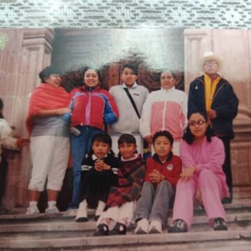 Imágenes para rendir homenaje a persona finada, estas pueden variar en su contenido.