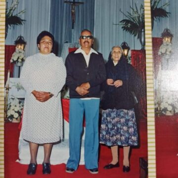 Imágenes para rendir homenaje a persona finada, estas pueden variar en su contenido.