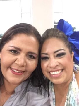 Imágenes para rendir homenaje a persona finada, estas pueden variar en su contenido.