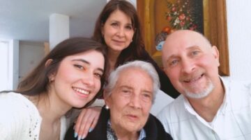 Imágenes para rendir homenaje a persona finada, estas pueden variar en su contenido.