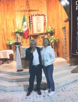 Imágenes para rendir homenaje a persona finada, estas pueden variar en su contenido.