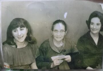 Imágenes para rendir homenaje a persona finada, estas pueden variar en su contenido.