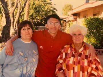 Imágenes para rendir homenaje a persona finada, estas pueden variar en su contenido.