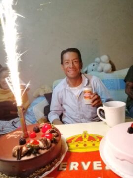 Imágenes para rendir homenaje a persona finada, estas pueden variar en su contenido.