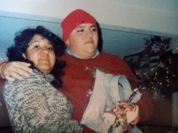 Imágenes para rendir homenaje a persona finada, estas pueden variar en su contenido.