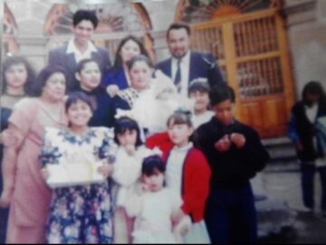 Imágenes para rendir homenaje a persona finada, estas pueden variar en su contenido.