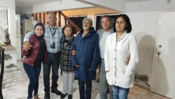Imágenes para rendir homenaje a persona finada, estas pueden variar en su contenido.