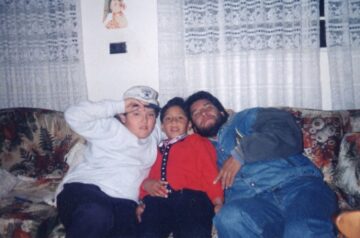Imágenes para rendir homenaje a persona finada, estas pueden variar en su contenido.