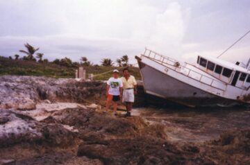 Imágenes para rendir homenaje a persona finada, estas pueden variar en su contenido.