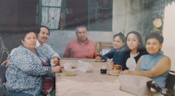 Imágenes para rendir homenaje a persona finada, estas pueden variar en su contenido.
