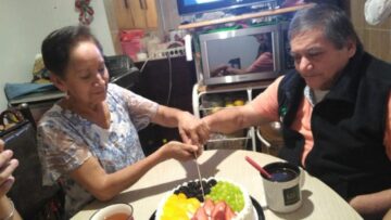 Imágenes para rendir homenaje a persona finada, estas pueden variar en su contenido.
