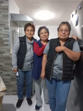 Imágenes para rendir homenaje a persona finada, estas pueden variar en su contenido.