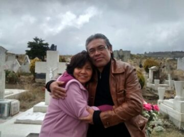 Imágenes para rendir homenaje a persona finada, estas pueden variar en su contenido.