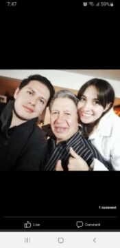Imágenes para rendir homenaje a persona finada, estas pueden variar en su contenido.