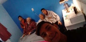 Imágenes para rendir homenaje a persona finada, estas pueden variar en su contenido.