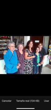Imágenes para rendir homenaje a persona finada, estas pueden variar en su contenido.