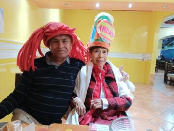 Imágenes para rendir homenaje a persona finada, estas pueden variar en su contenido.