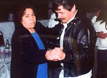 Imágenes para rendir homenaje a persona finada, estas pueden variar en su contenido.