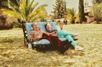 Imágenes para rendir homenaje a persona finada, estas pueden variar en su contenido.