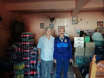 Imágenes para rendir homenaje a persona finada, estas pueden variar en su contenido.