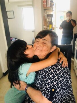 Imágenes para rendir homenaje a persona finada, estas pueden variar en su contenido.