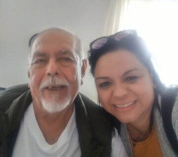 Imágenes para rendir homenaje a persona finada, estas pueden variar en su contenido.