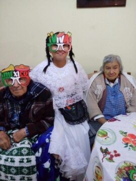 Imágenes para rendir homenaje a persona finada, estas pueden variar en su contenido.