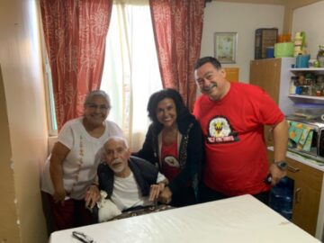 Imágenes para rendir homenaje a persona finada, estas pueden variar en su contenido.