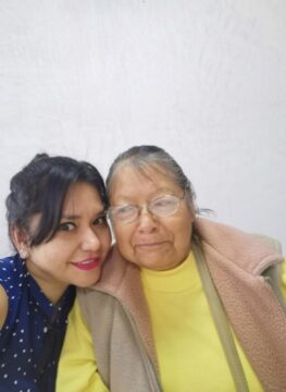 Imágenes para rendir homenaje a persona finada, estas pueden variar en su contenido.