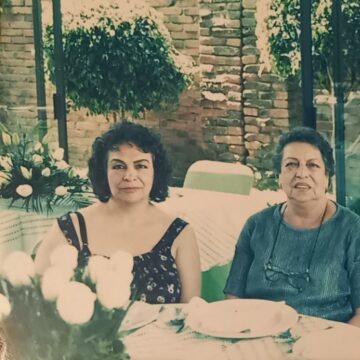 Imágenes para rendir homenaje a persona finada, estas pueden variar en su contenido.