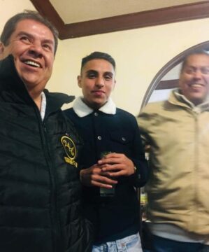Imágenes para rendir homenaje a persona finada, estas pueden variar en su contenido.