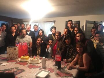 Imágenes para rendir homenaje a persona finada, estas pueden variar en su contenido.