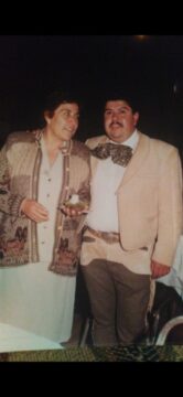 Imágenes para rendir homenaje a persona finada, estas pueden variar en su contenido.