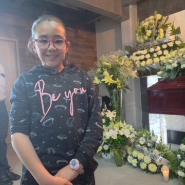 Imágenes para rendir homenaje a persona finada, estas pueden variar en su contenido.