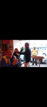 Imágenes para rendir homenaje a persona finada, estas pueden variar en su contenido.