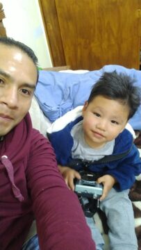 Imágenes para rendir homenaje a persona finada, estas pueden variar en su contenido.