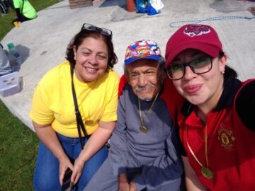 Imágenes para rendir homenaje a persona finada, estas pueden variar en su contenido.