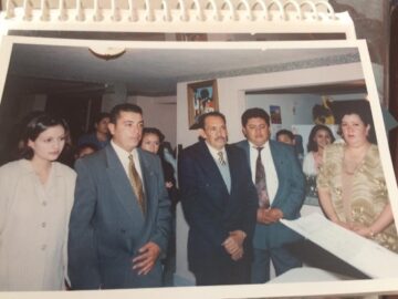 Imágenes para rendir homenaje a persona finada, estas pueden variar en su contenido.