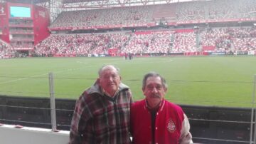 Imágenes para rendir homenaje a persona finada, estas pueden variar en su contenido.