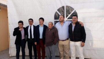 Imágenes para rendir homenaje a persona finada, estas pueden variar en su contenido.