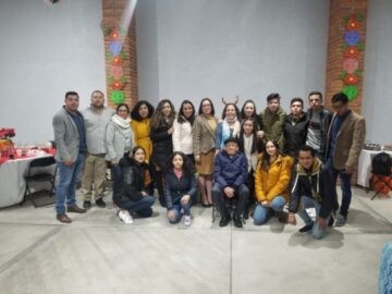 Imágenes para rendir homenaje a persona finada, estas pueden variar en su contenido.