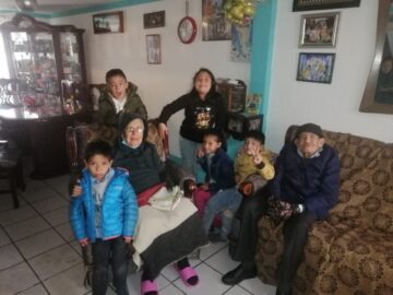 Imágenes para rendir homenaje a persona finada, estas pueden variar en su contenido.