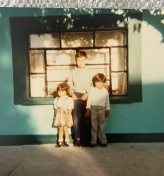 Imágenes para rendir homenaje a persona finada, estas pueden variar en su contenido.