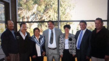 Imágenes para rendir homenaje a persona finada, estas pueden variar en su contenido.