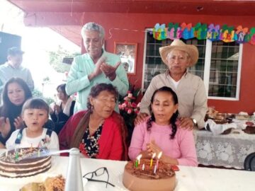 Imágenes para rendir homenaje a persona finada, estas pueden variar en su contenido.