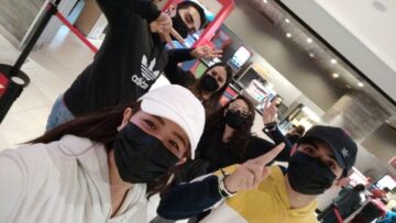 Imágenes para rendir homenaje a persona finada, estas pueden variar en su contenido.