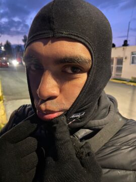 Imágenes para rendir homenaje a persona finada, estas pueden variar en su contenido.