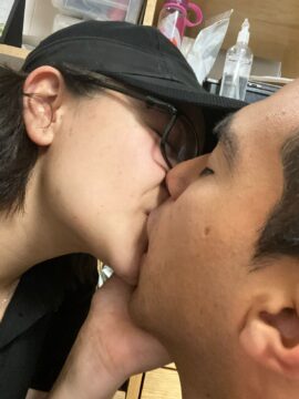 Imágenes para rendir homenaje a persona finada, estas pueden variar en su contenido.