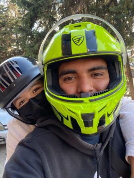 Imágenes para rendir homenaje a persona finada, estas pueden variar en su contenido.