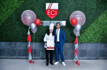 Imágenes para rendir homenaje a persona finada, estas pueden variar en su contenido.